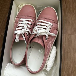 Gucci sneakers